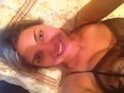 Loirinha Na Cama Querendo Pau No Cuzinho
